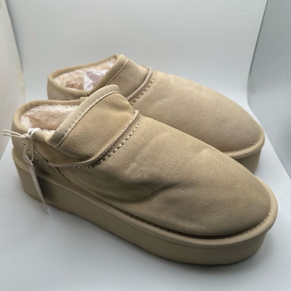 CUSHIONAIRE Women's Genuine Suede Cozy Mule Platform +Memory Foam 10 SAND NWT